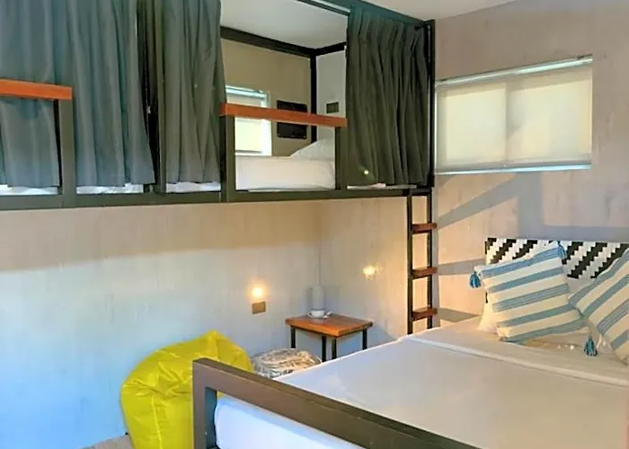 People Bantayan Island Hotell